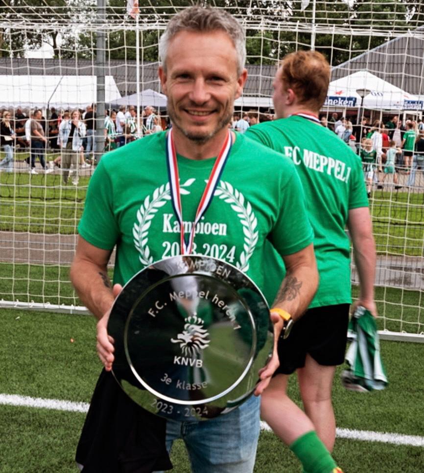 Gino Veelo, sportverzorger bij Sportmassage Meppel